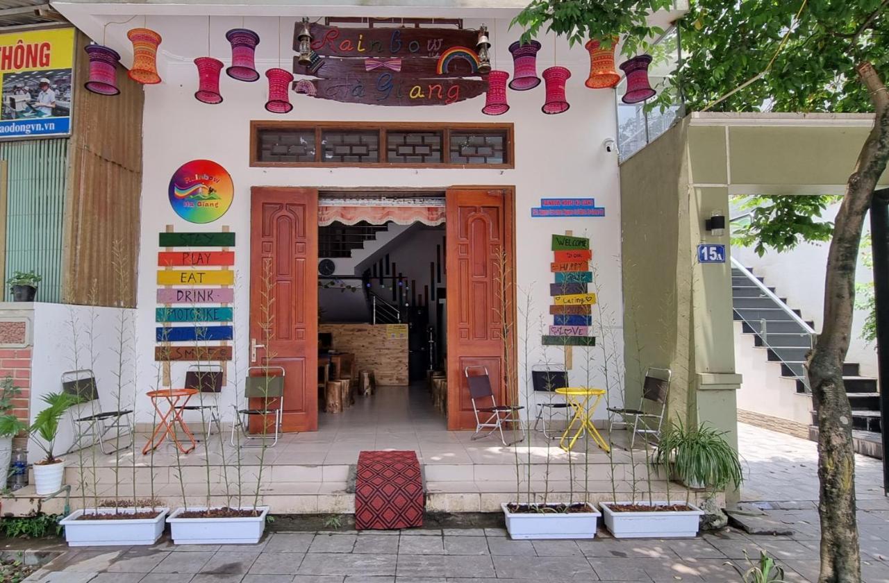 Rainbow House Ha Giang Vandrarhem Exteriör bild